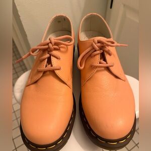 Dr. Martens Salmon Pink Oxfords, size 42 EU